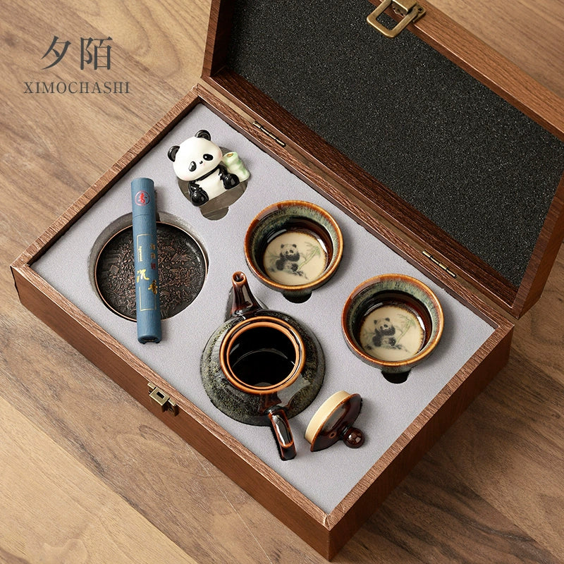 Panda Wenchuang Tea Set Gift Box with Hand Gift