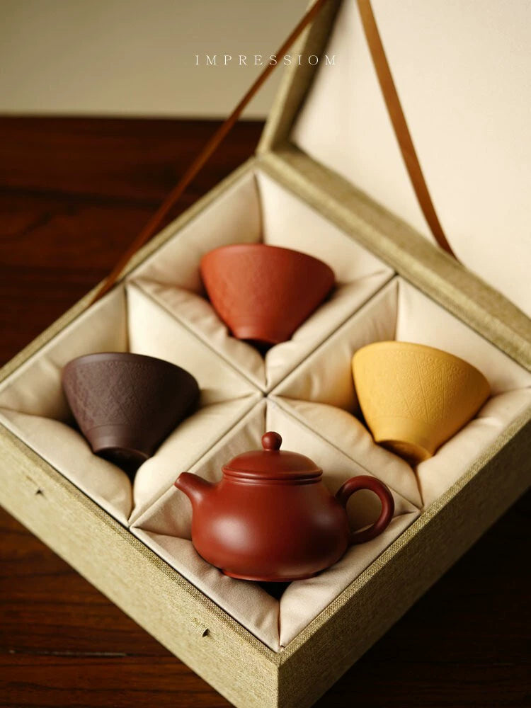 Yixing purple clay teapot gift set red clay 130cc 7 holes