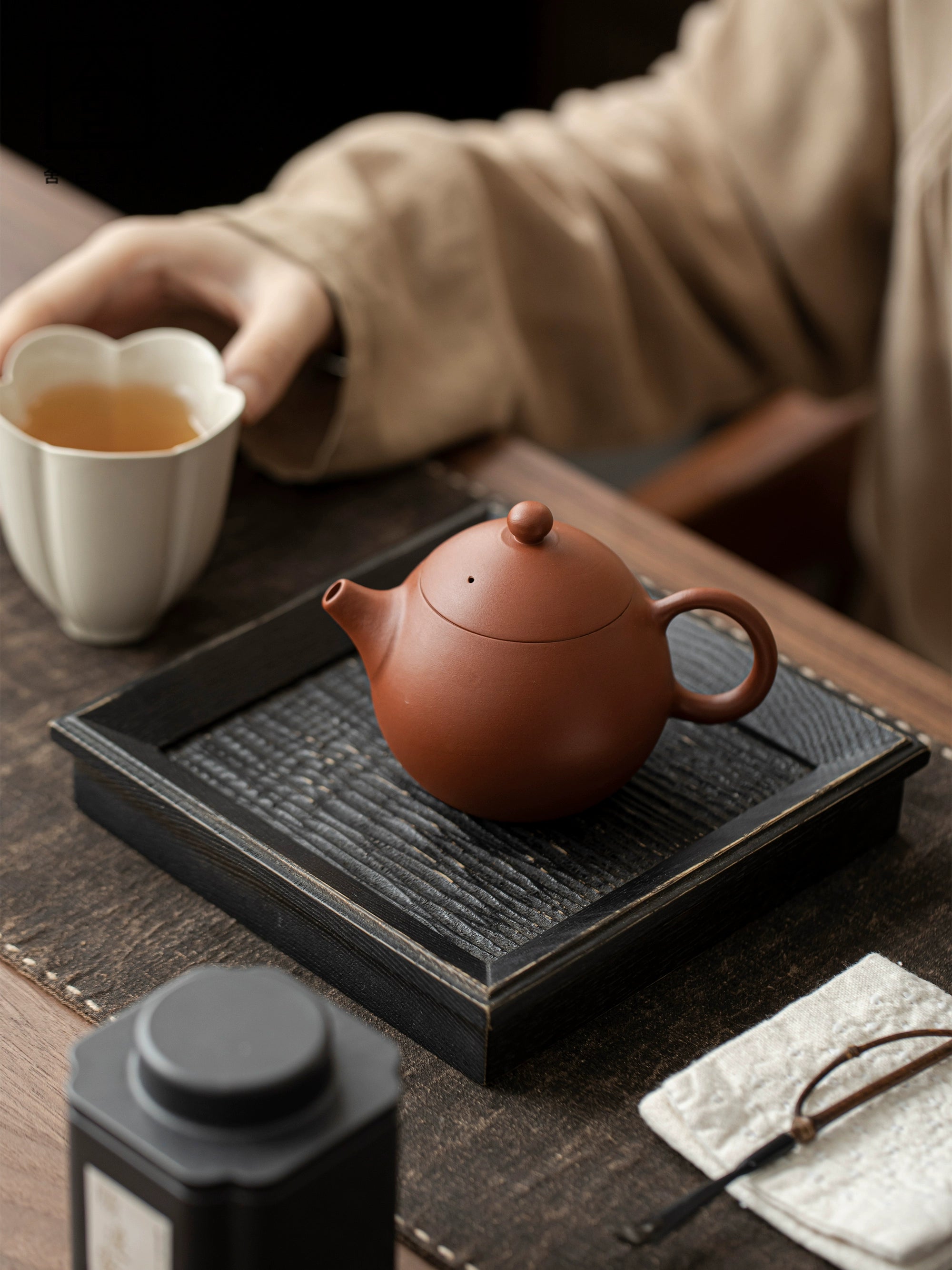 Yixing pure handmade purple clay pot small capacity teapot