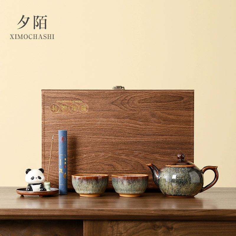 Panda Wenchuang Tea Set Gift Box with Hand Gift