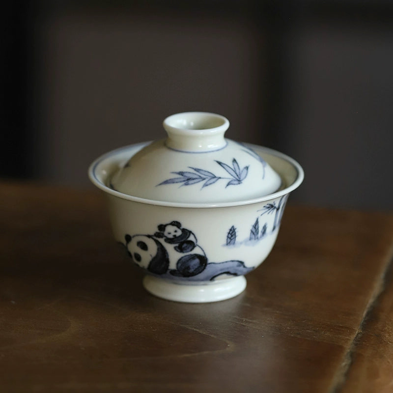 Hand-painted blue and white porcelain small-capacity ceramic tea bowl