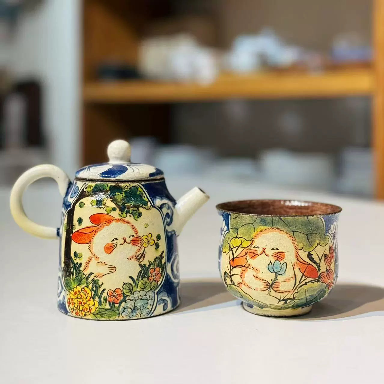 Jingdezhen underglaze colorful hand-painted purple sand/clay cover bowl treasure bottle cover