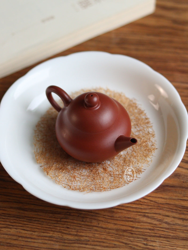 Small pear pot, pear-style pot, Chaoshan Kung Fu teapot, single pot, small Kung Fu tea set, tea Mengchen, Yixing purple sand teapot