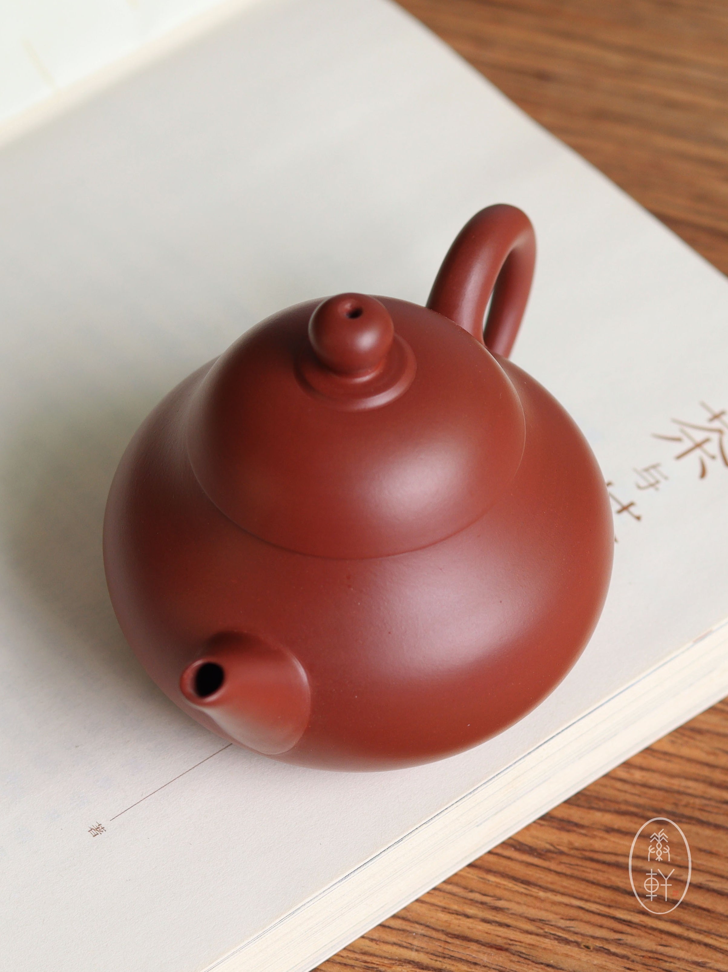 Small pear pot, pear-style pot, Chaoshan Kung Fu teapot, single pot, small Kung Fu tea set, tea Mengchen, Yixing purple sand teapot