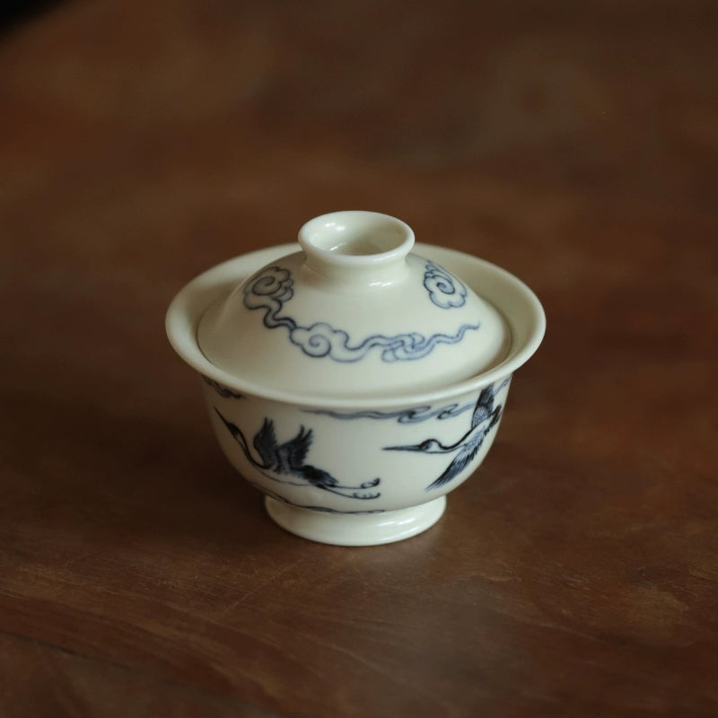 Hand-painted blue and white porcelain small-capacity ceramic tea bowl