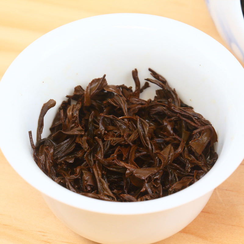 Aromatic honey Zhengshan small black tea in canned gift box