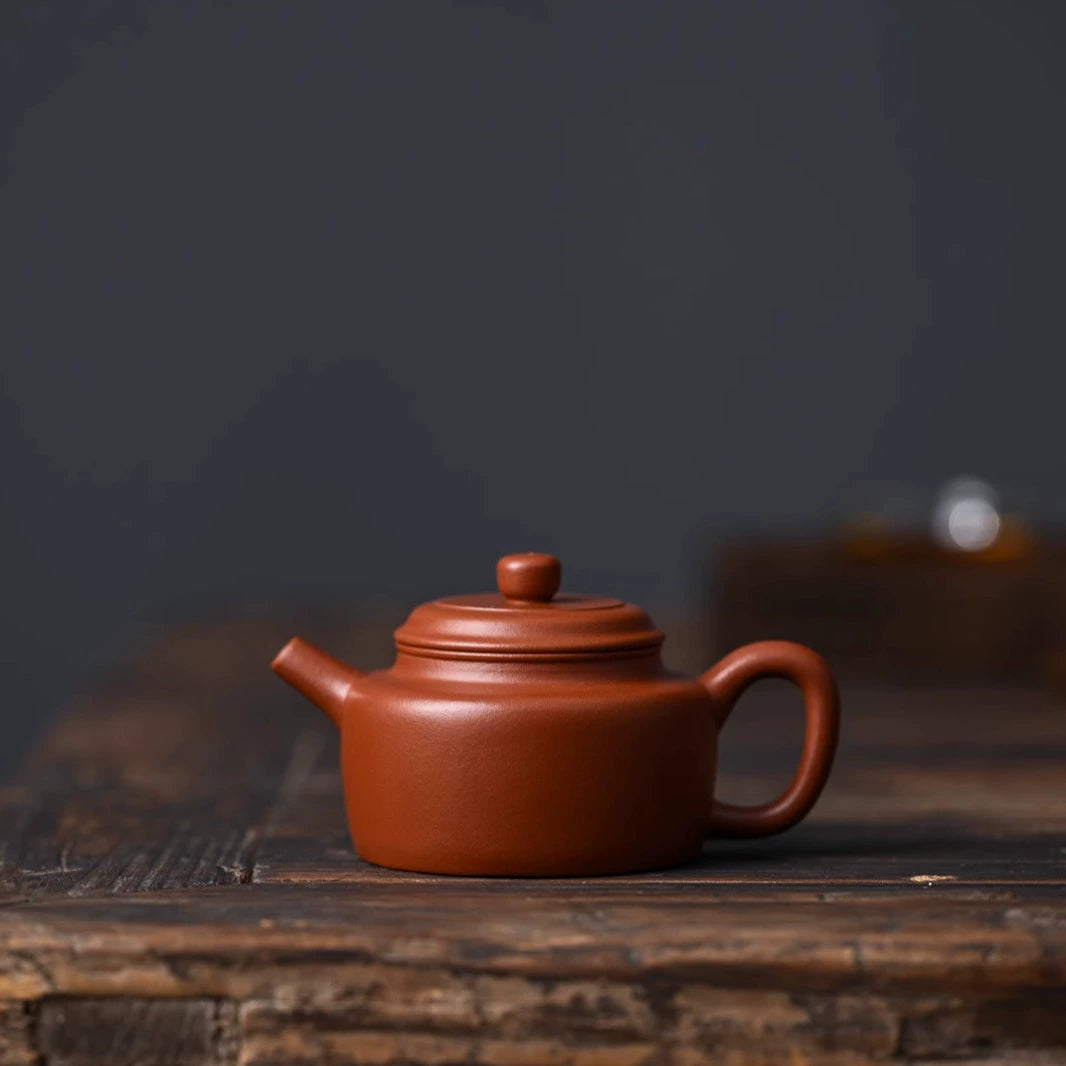 Yixing purple clay pot with zero addition of raw ore