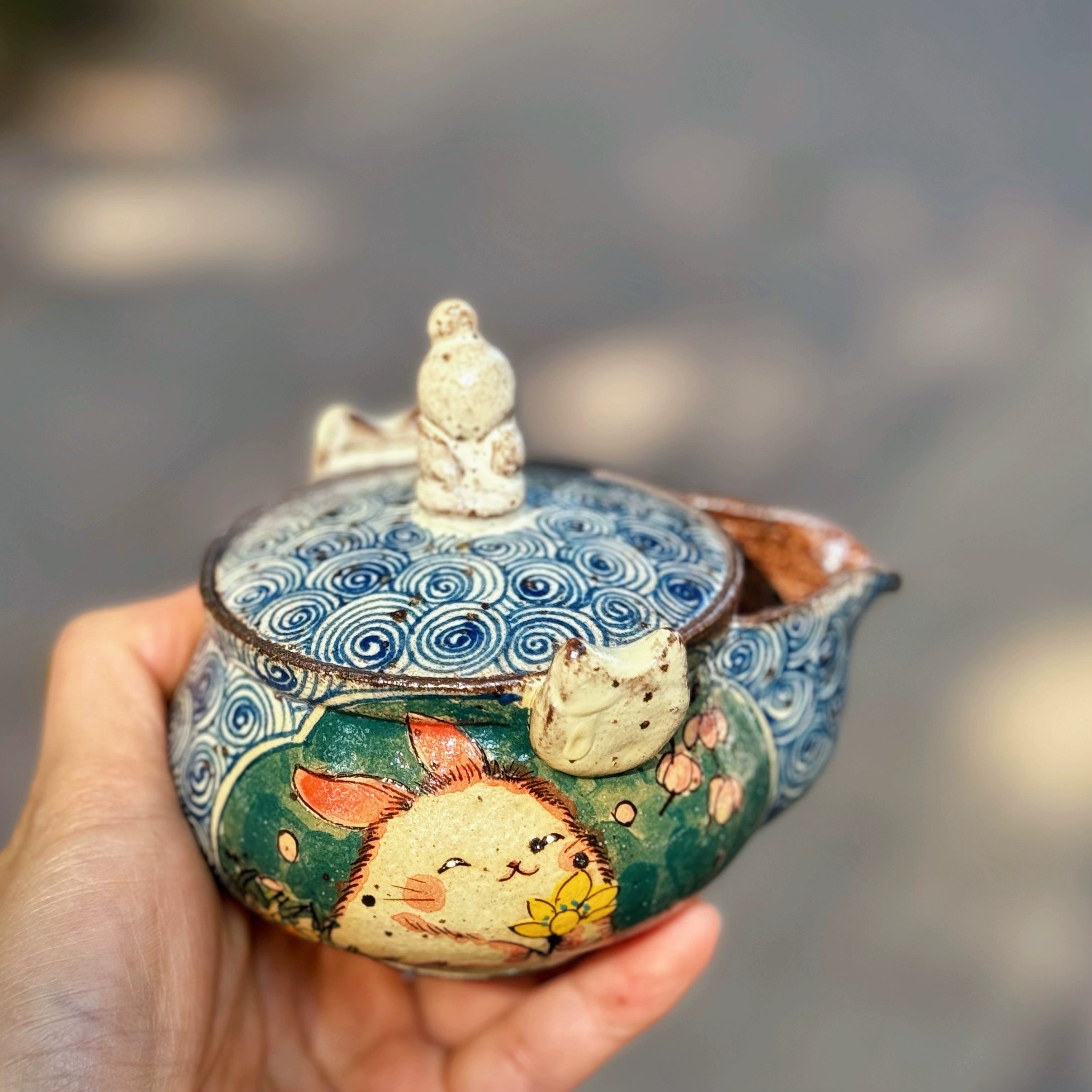 Jingdezhen underglaze colorful hand-painted purple sand/clay cover bowl treasure bottle cover