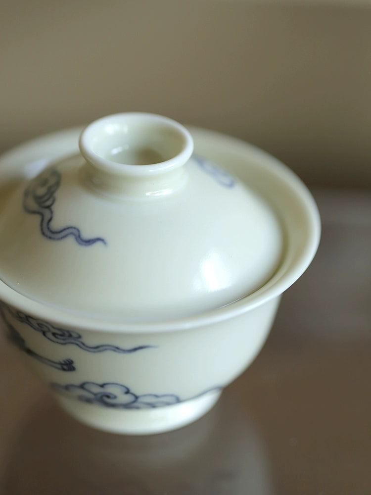 Hand-painted blue and white porcelain small-capacity ceramic tea bowl