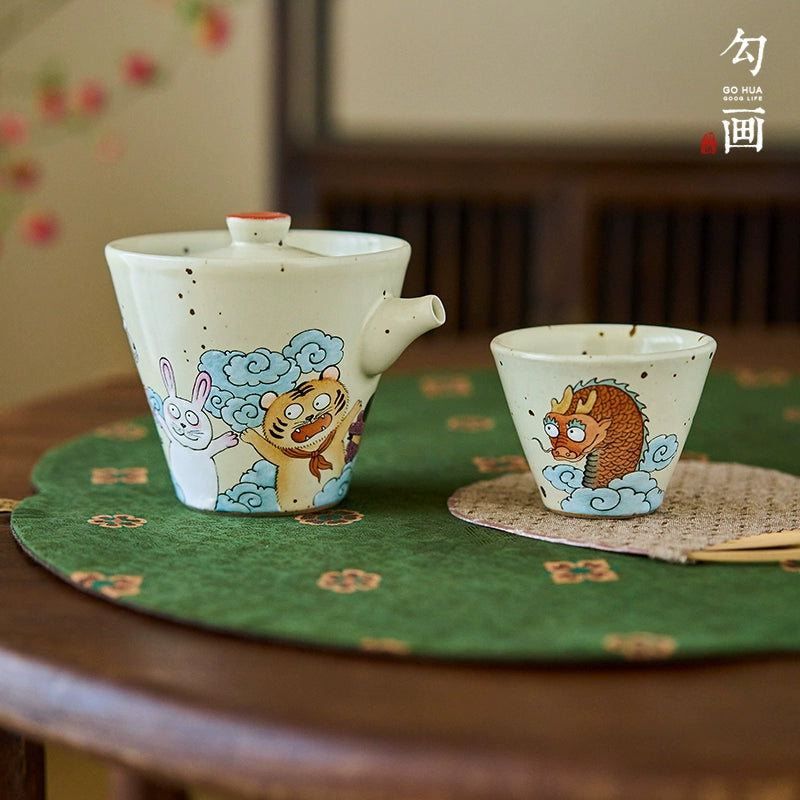 Sketch the original hand-painted zodiac travel tea set, a pot and a cup of Jingdezhen ceramics, a single tea teapot